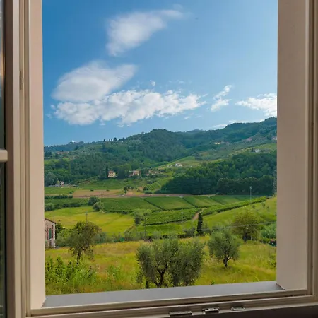 Countryside Wih Garden Lucca