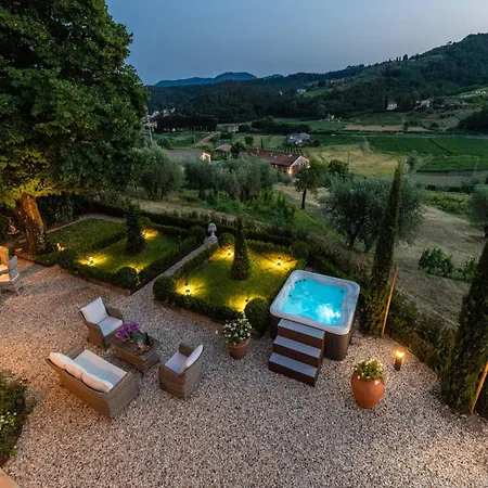 Villa Countryside Wih Garden Lucca